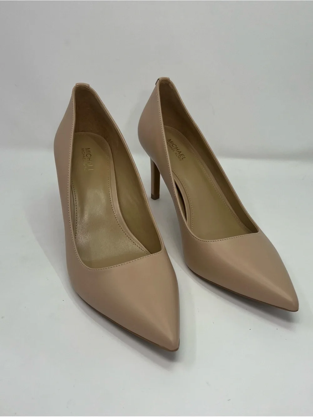 Michael Kors Dorothy Flex Pump Women's Leather Pointed Toe 2.75